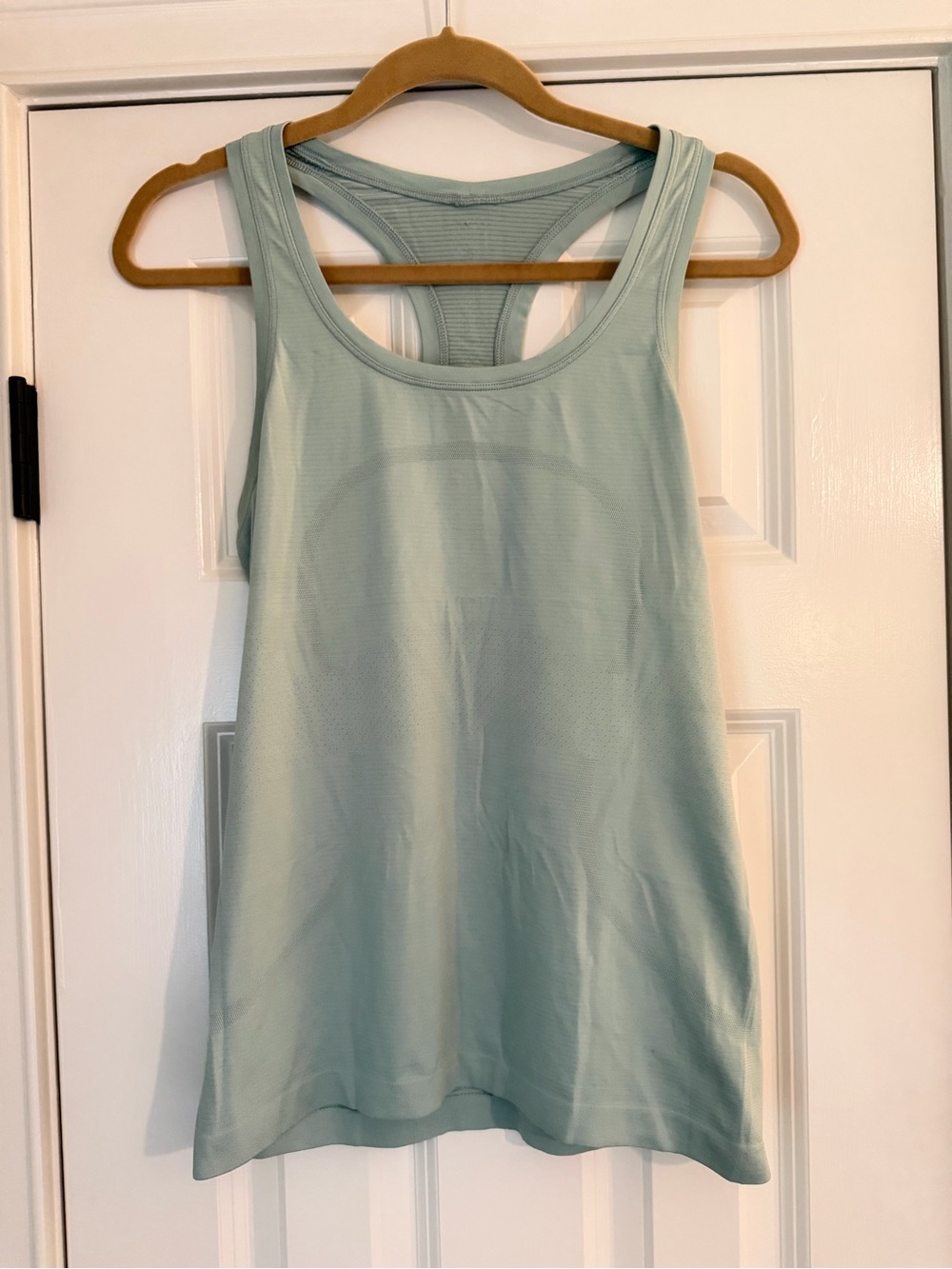 lululemon athletica Mint Green Racerback Tank Size 8